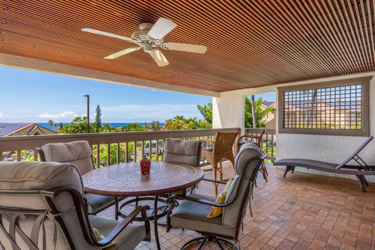 Oceanfront Complex With 2 Pools, Tennis Courts, And Expansive Ocean Views - 10-104 Kailua-Kona Exterior photo