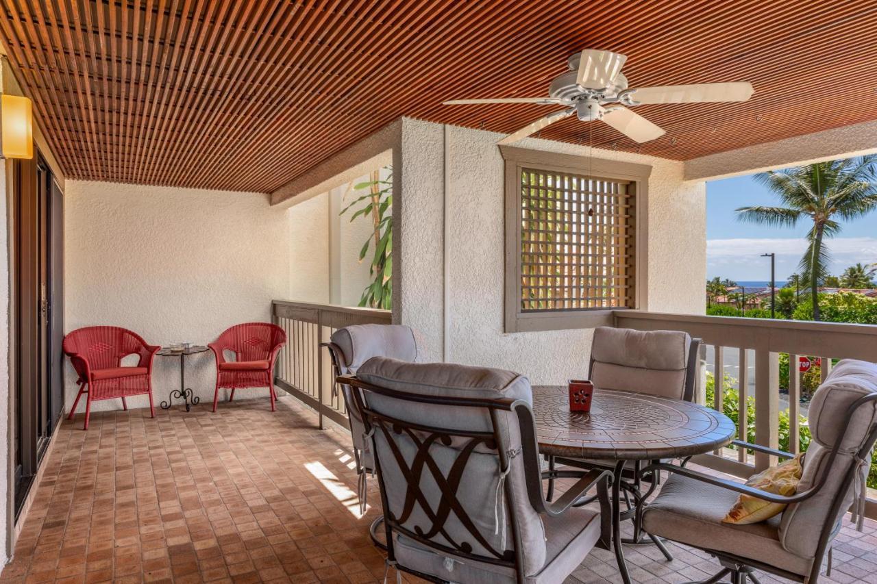 Oceanfront Complex With 2 Pools, Tennis Courts, And Expansive Ocean Views - 10-104 Kailua-Kona Exterior photo