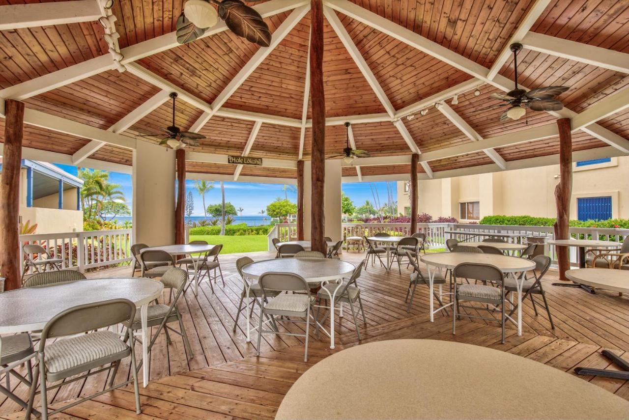 Oceanfront Complex With 2 Pools, Tennis Courts, And Expansive Ocean Views - 10-104 Kailua-Kona Exterior photo